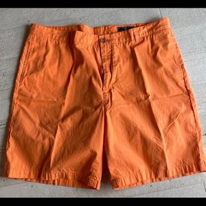 Vineyard vines orange shorts Sz 42